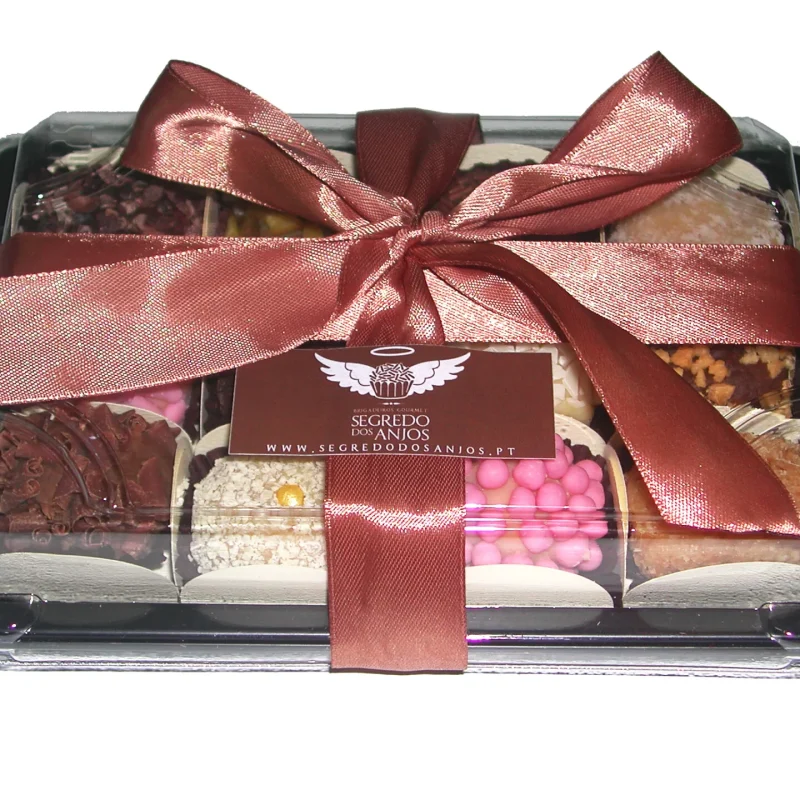 Caixa com 12 brigadeiros para envio por transportadora